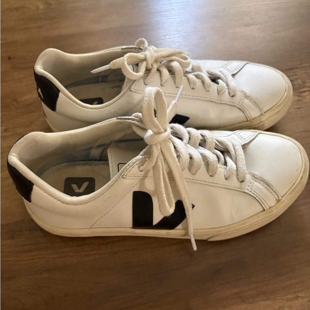 Veja White Leather Sneakers with Black V Detail